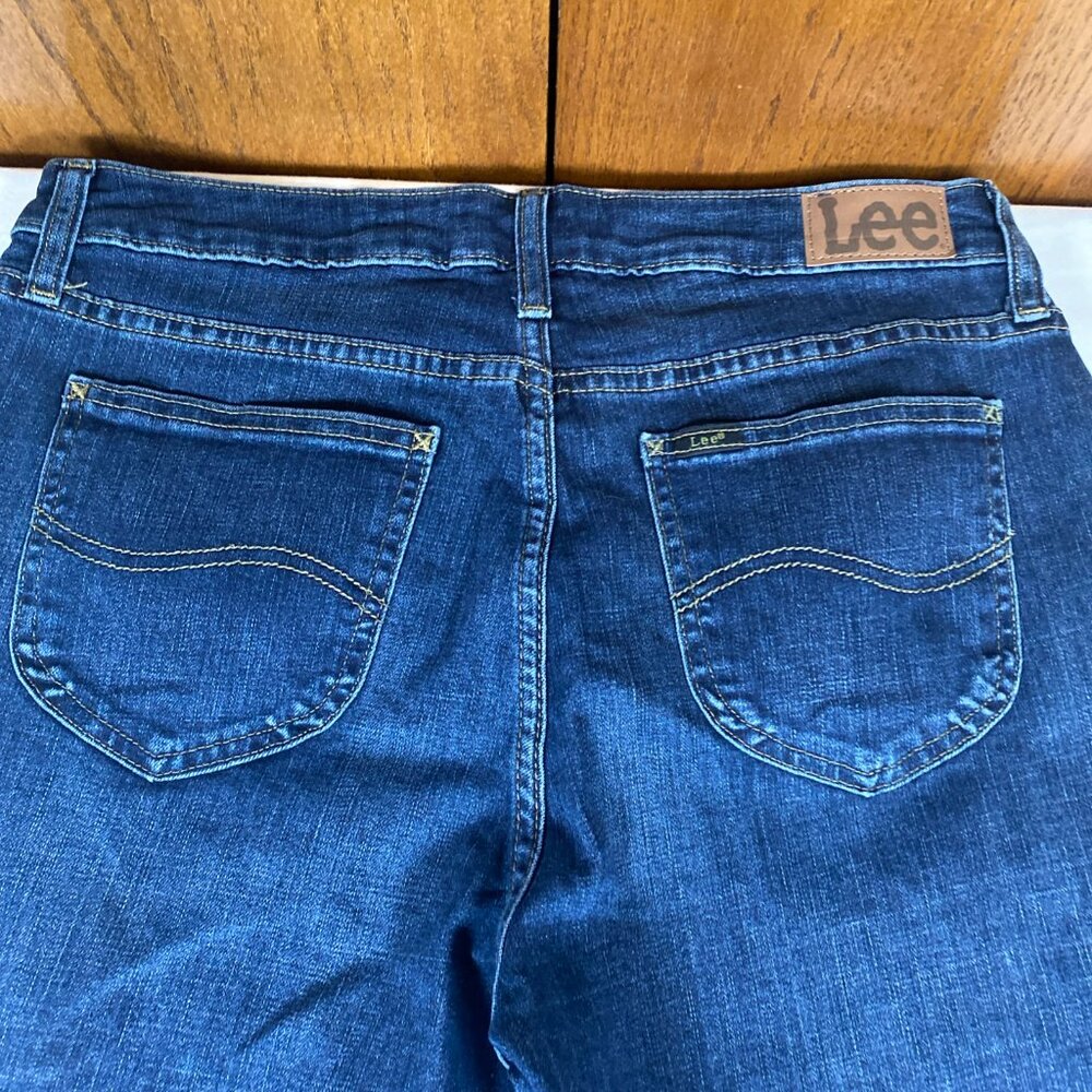 Lee Mid Rise Denim Capri Jeans Women's 12 Blue Cotton Blend - Picture 7 of 8